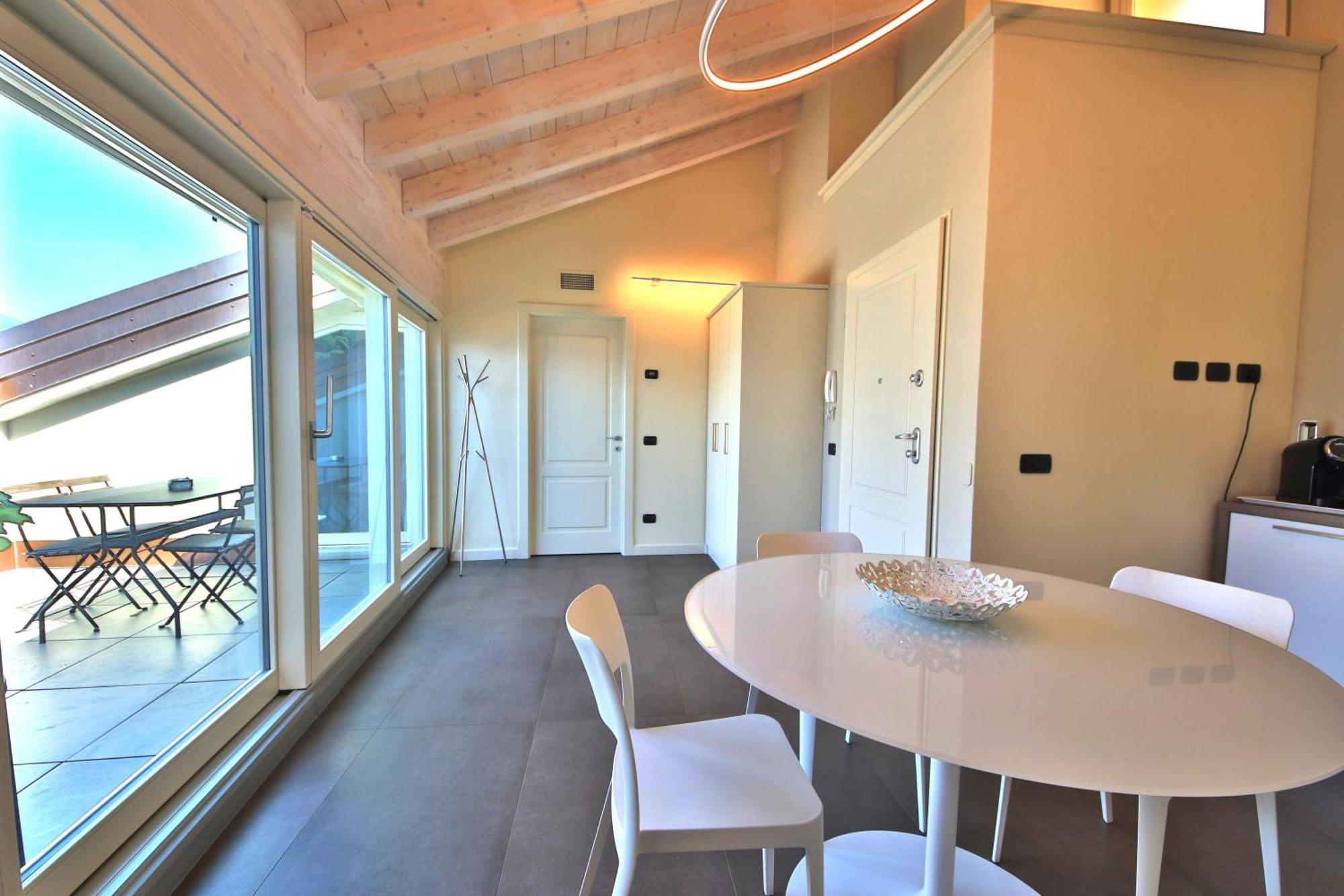 Liszt Attic By Klabhouse Apartment Bellagio Exterior photo